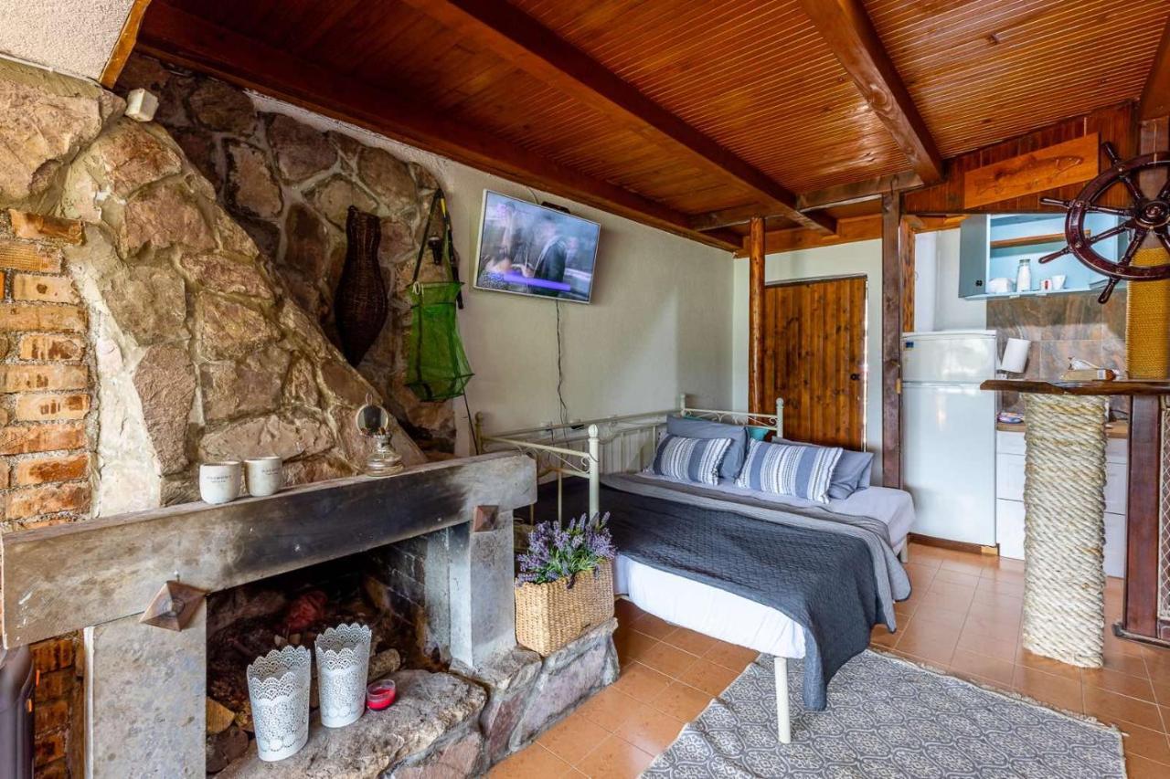 Apartment House Buric Vranjina