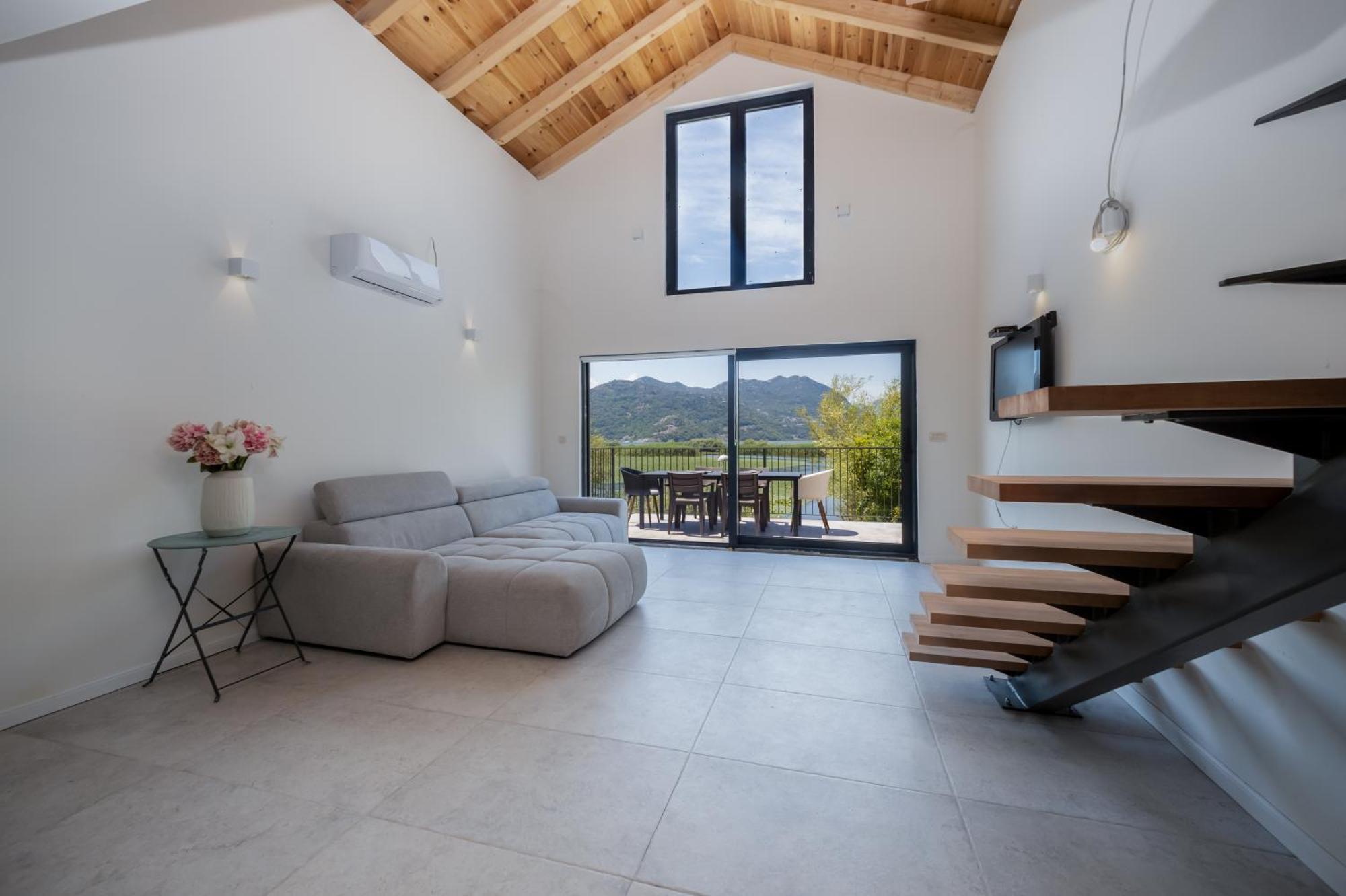 House Buric Apartment